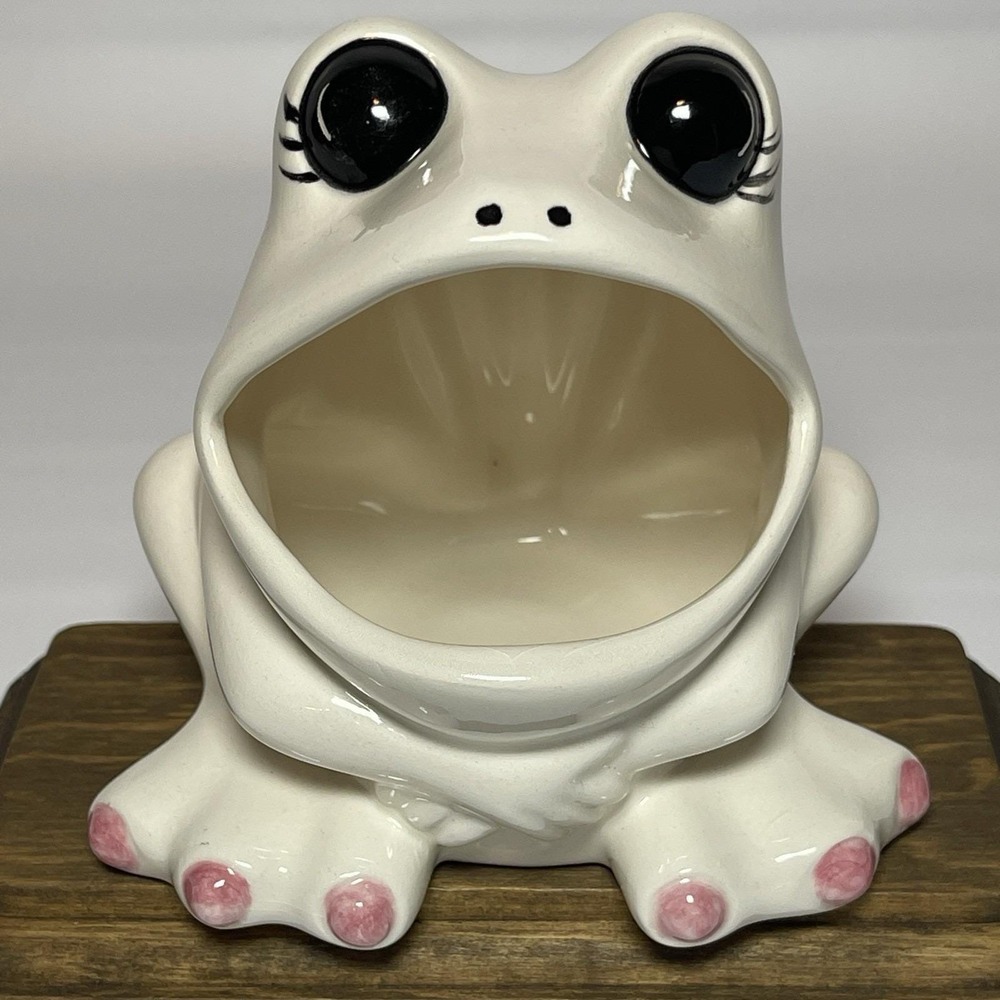Vintage Studio Pottery Frog 1975 Pretty Eyes Pink Flowers Ceramic Sponge Holder - Picture 3 of 16